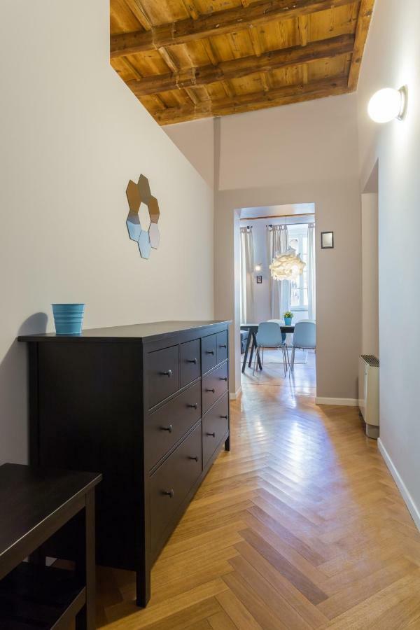 Cosy 2 Minutes From Duomo Apartment Milan